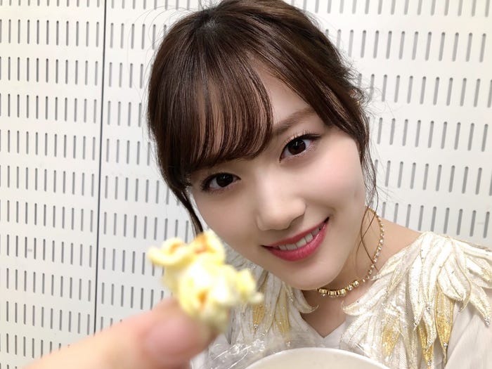 山下美月「ポップコーンあげる」/ミュージックステーション出演後のオフショット(提供写真)