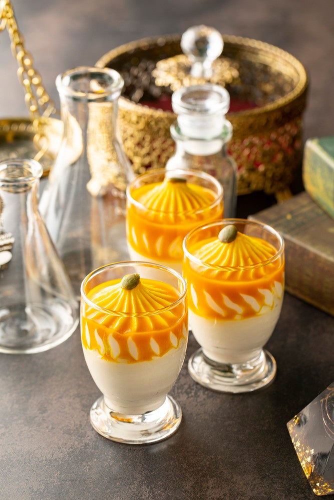 「魔法使いの学校」秋のスイーツビュッフェ／画像提供：ヒルトン東京