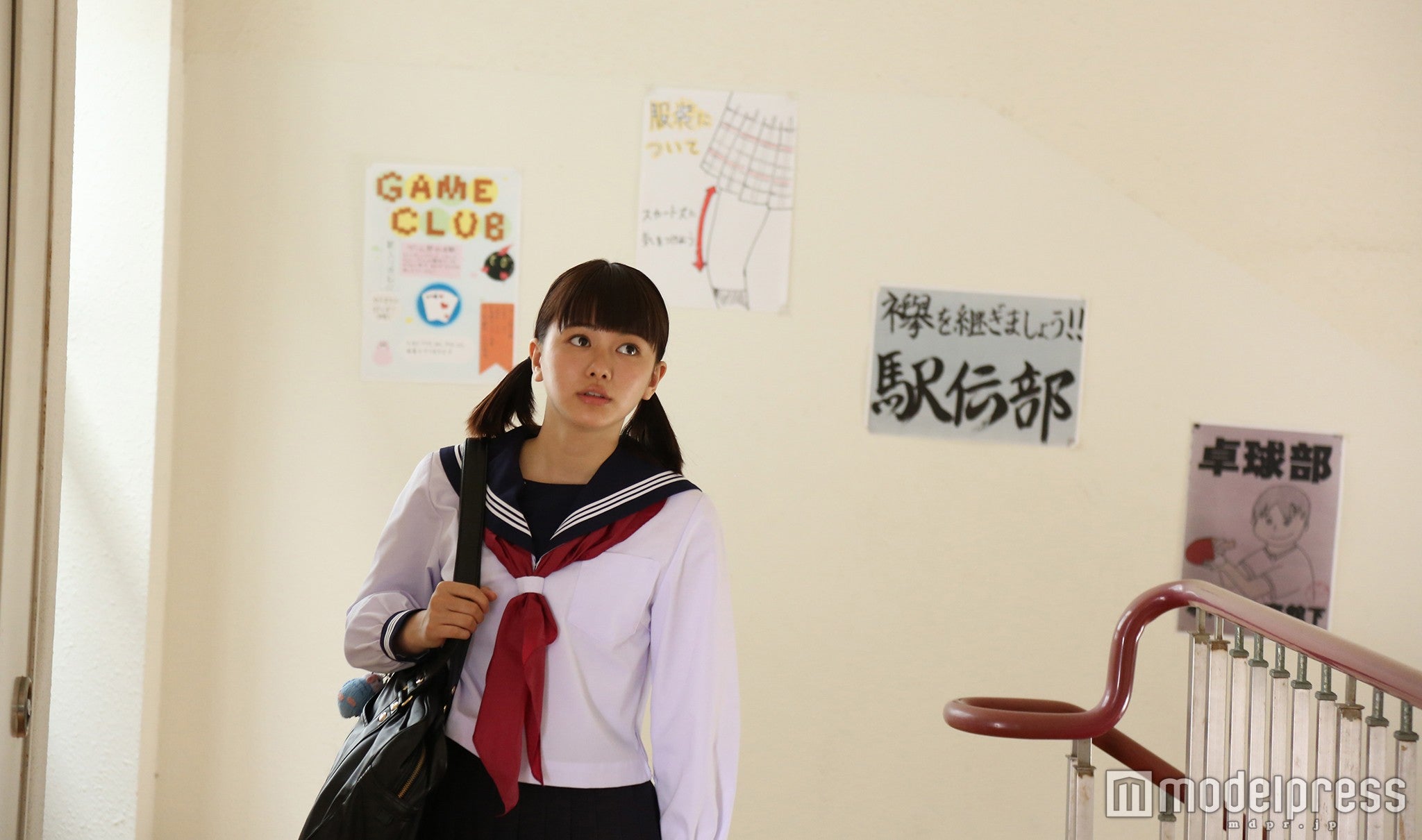 山本舞香／映画「桜ノ雨」より（C）2015 halyosy、藤田遼、雨宮ひとみ、スタジオ・ハードデラックス／PHP研究所／『桜ノ雨』製作委員会