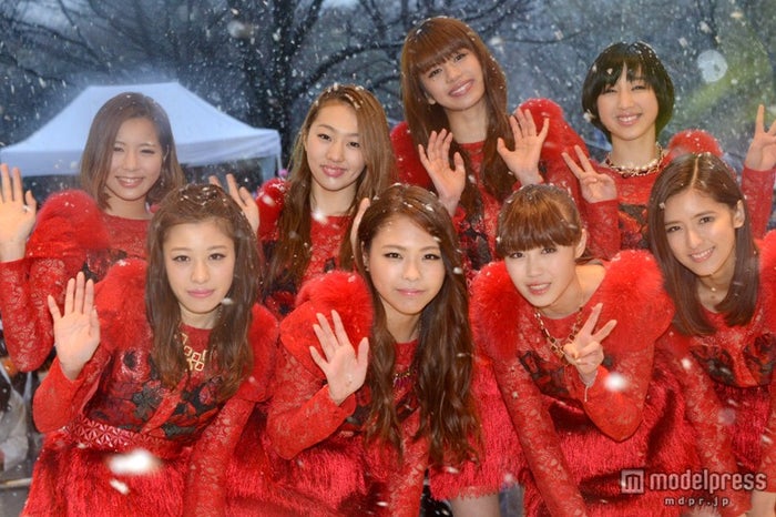 Flower 雪の代々木公園で野外ライブ 5000人が伝説を目撃 モデルプレス Flower 雪の代々木公園で野外ライブ 5000人が伝説を目撃 モデルプレス