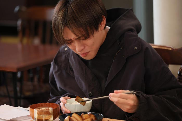 永瀬廉「厨房のありす」第1話より(C)日本テレビ