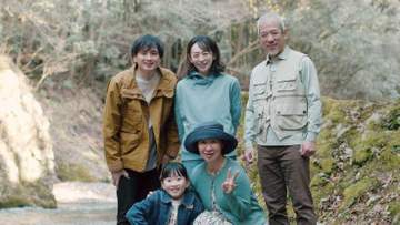 映画「レンタル家族」異例ヒットの裏側 “映画素人”の監督、立ち上げ映像会社は「自転車操業」 窮地の中で亡くなった祖父がきっかけに-製作費は400万円