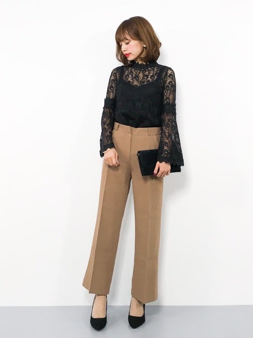 女性向けセミフォーマルの冬コーデ 準正装のアイテム選びのポイントをご紹介 モデルプレス