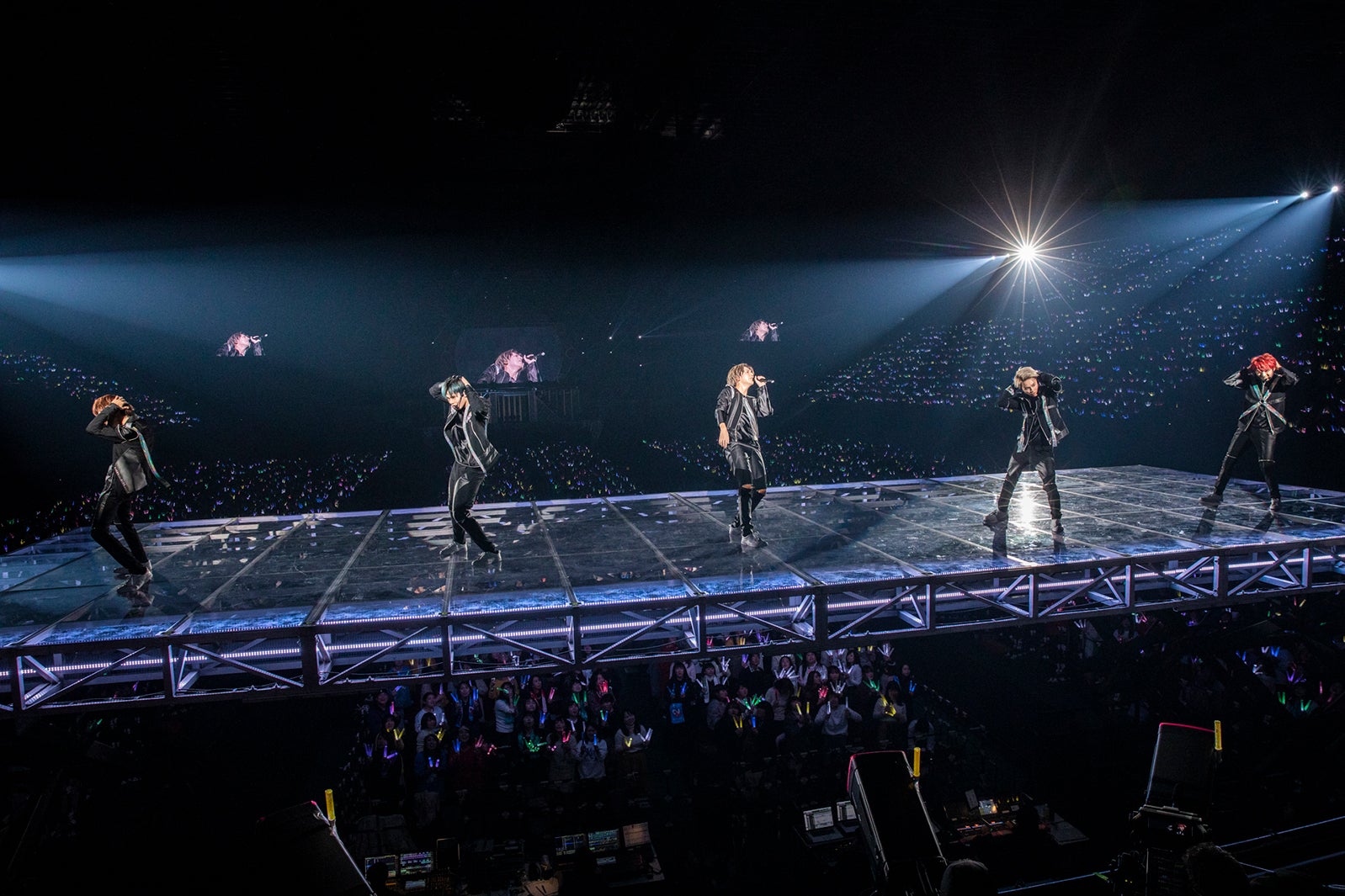 超特急（カメラマン：米山三郎、笹森健一）