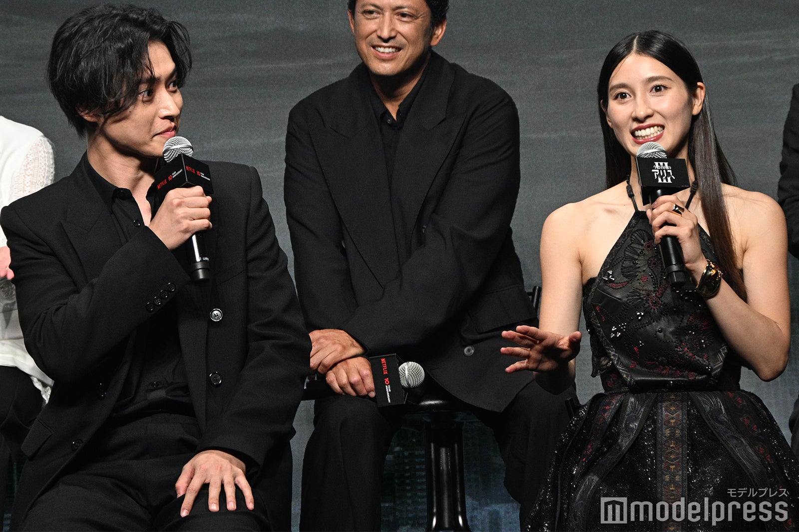 山崎賢人、土屋太鳳（C）モデルプレス