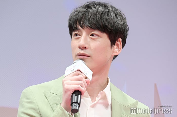 坂口健太郎 (C)モデルプレス