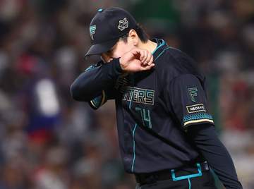 日本ハム・有原航平が初登板でまさかの大乱調 古巣相手に6回7失点降板 捕手田宮と交錯、顔面強打のアクシデントも