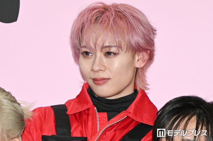 超特急シューヤ「聴き入っちゃった」歌唱力を絶賛した女性アーティストとは