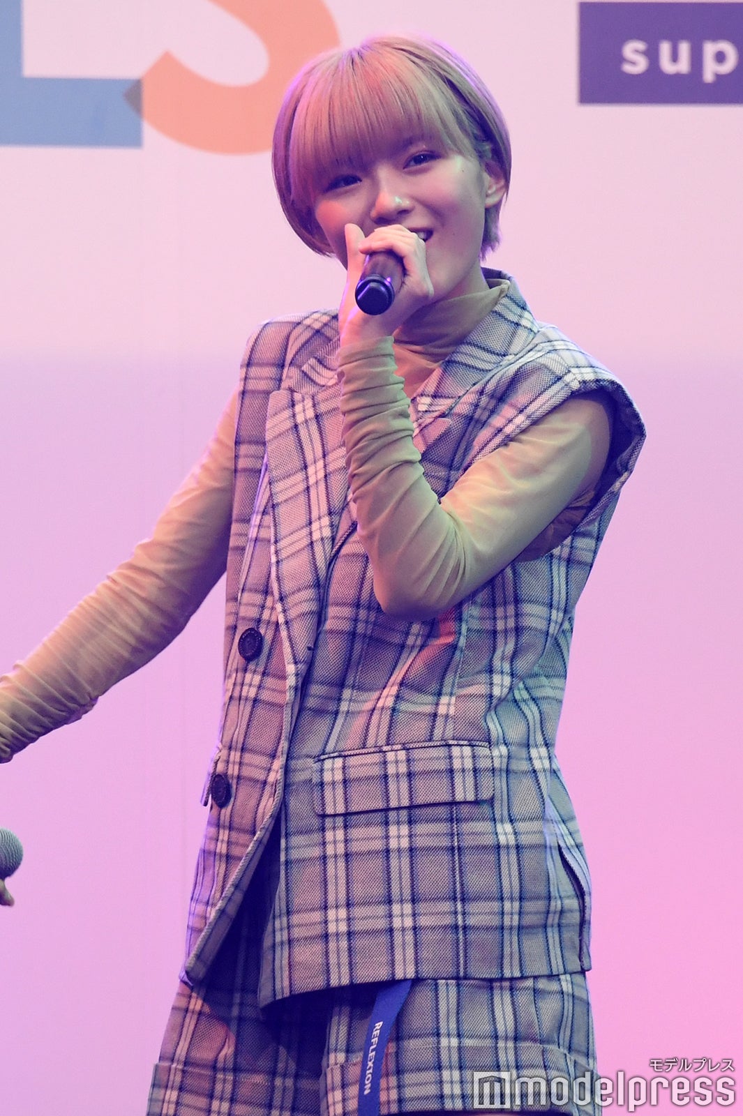 Girls2 （C）モデルプレス