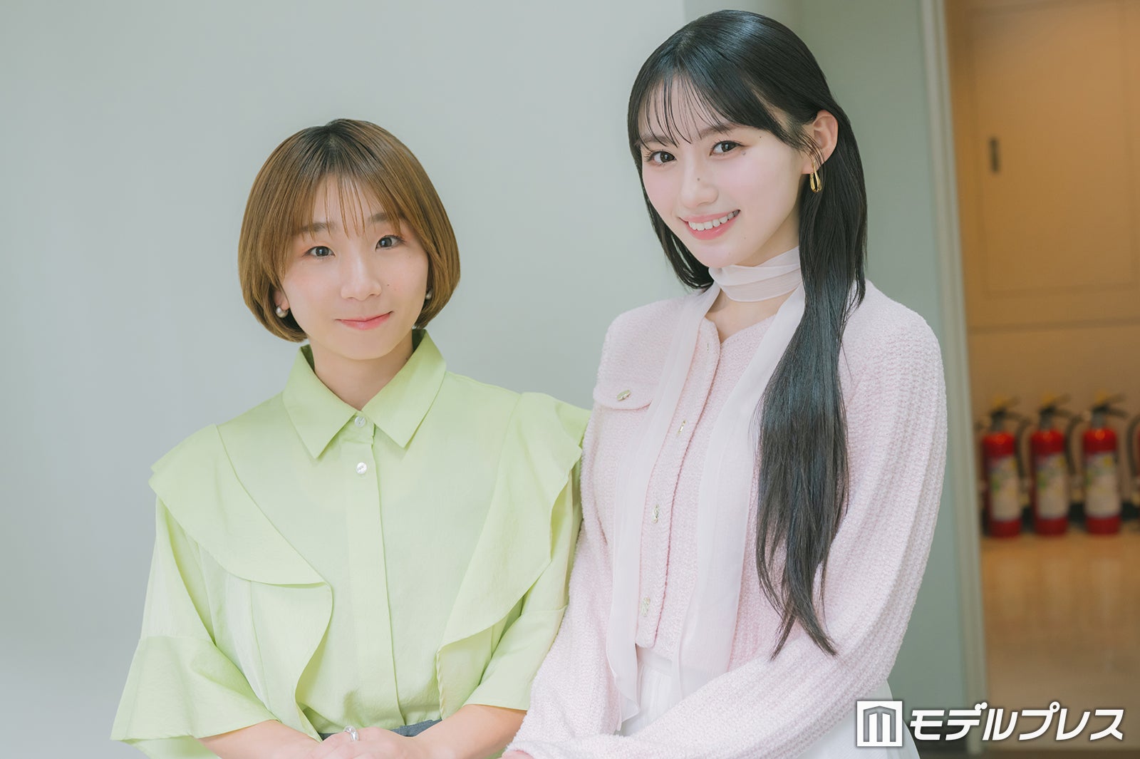 高橋成美、川崎桜（C）モデルプレス