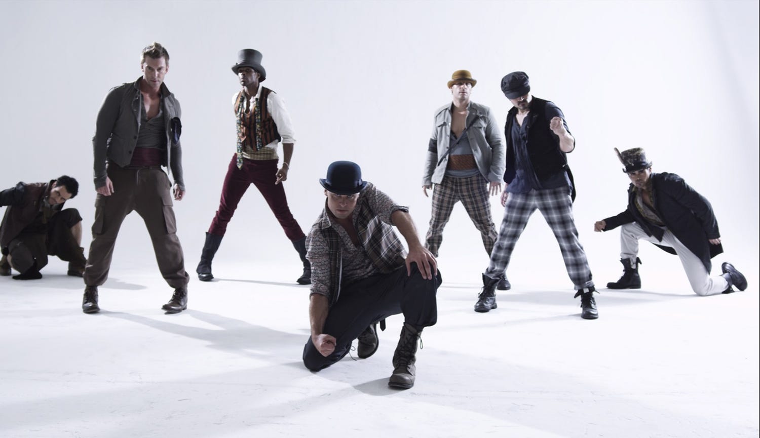 SEXYな男性ダンサーに釘付け!六本木の新ナイトスポット「アイ メン トーキョー」って?