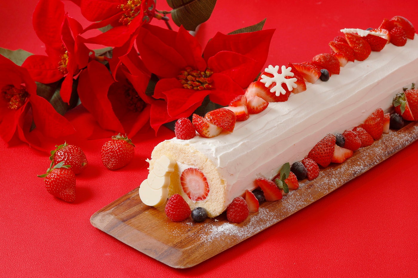 フェスティブストロベリー スイーツブッフェ～スノーマンワンダーランド～／提供画像