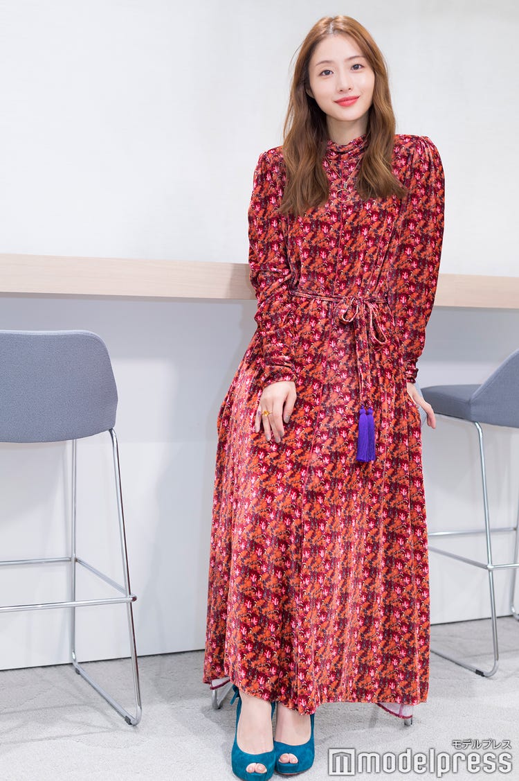 石原さとみ　ハードセックス 画像4/10) 石原さとみの「人生で最も大切なもの」 “心が強くなった”2020年と来年への願い＜「人生最高の贈りもの」インタビュー＞ - モデルプレス