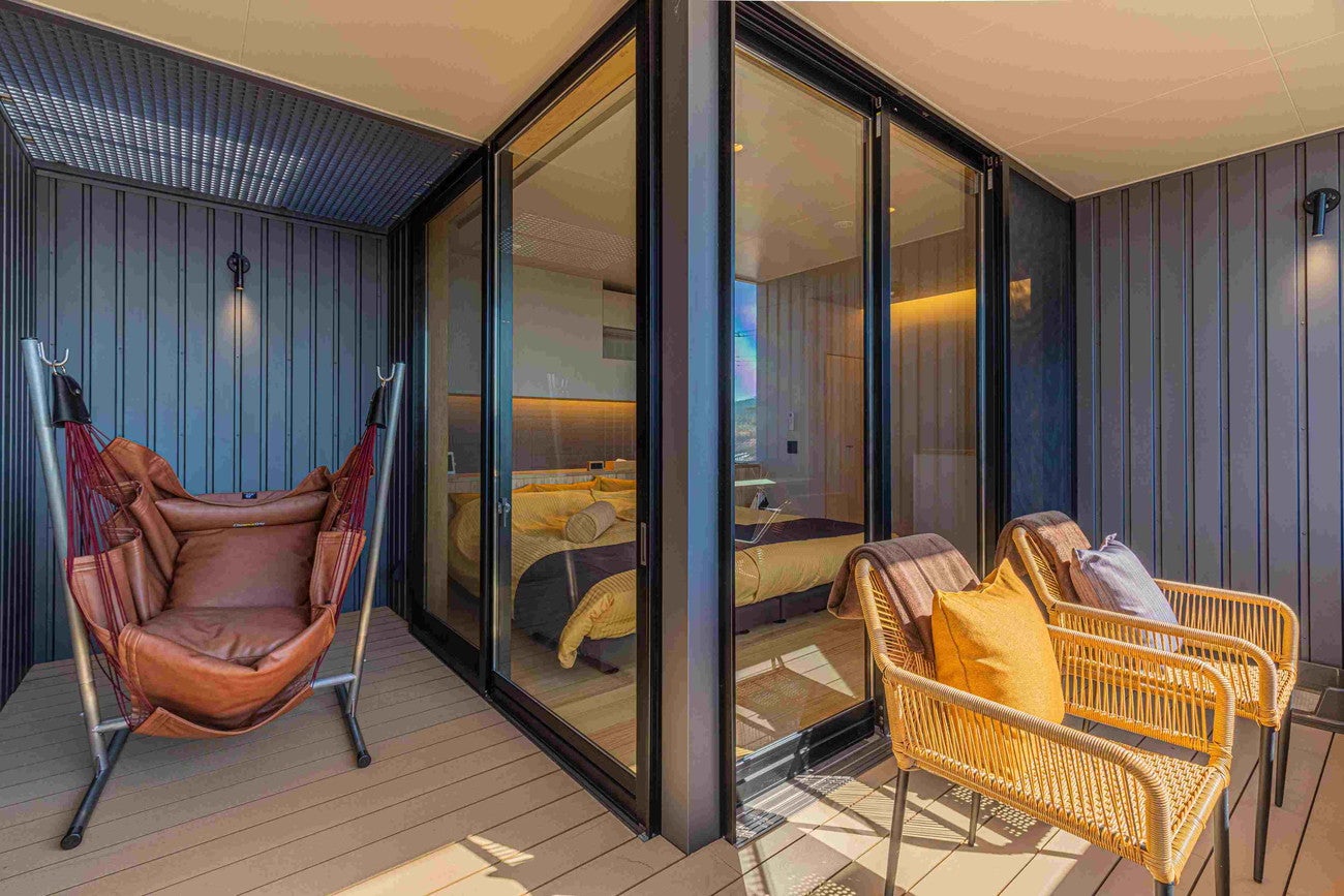 amane／画像提供：紀伊乃国屋