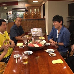 Tokio松岡 大吉が北海道 すすきので郷土料理に舌鼓 二軒目どうする モデルプレス