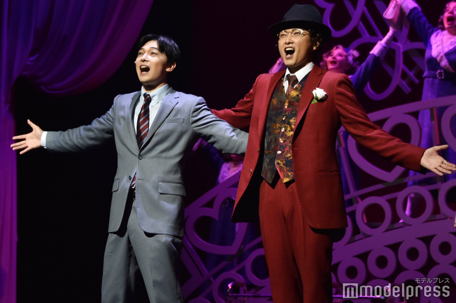 ミュージカル『プロデューサーズ』ゲネプロより（左から）吉沢亮、井上芳雄（C）モデルプレス