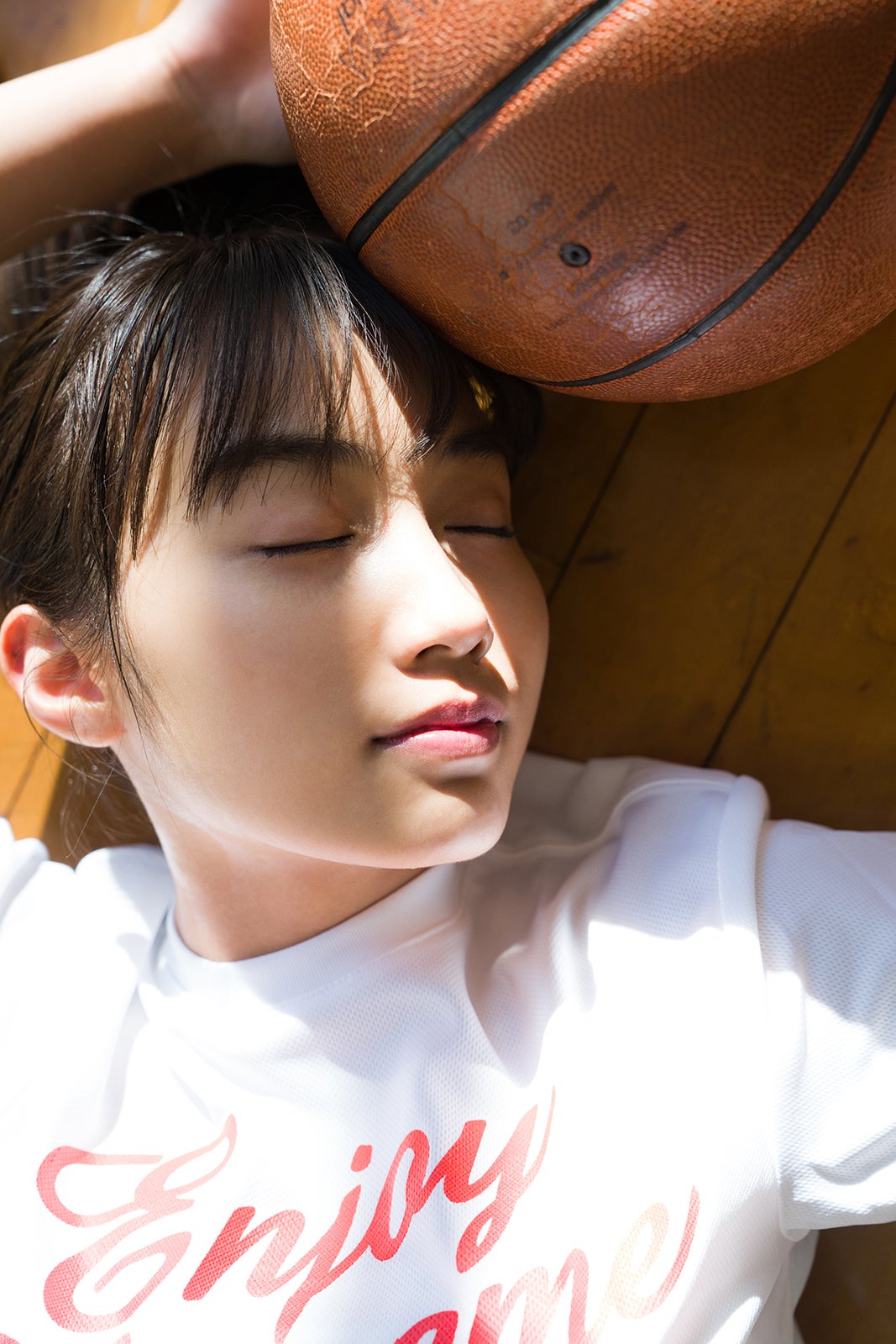 黒木ひかり（C）Takeo Dec.／【小学館】週刊少年サンデー 