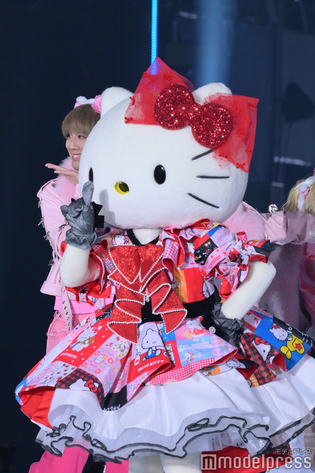 おめかししたハローキティ（C）モデルプレス