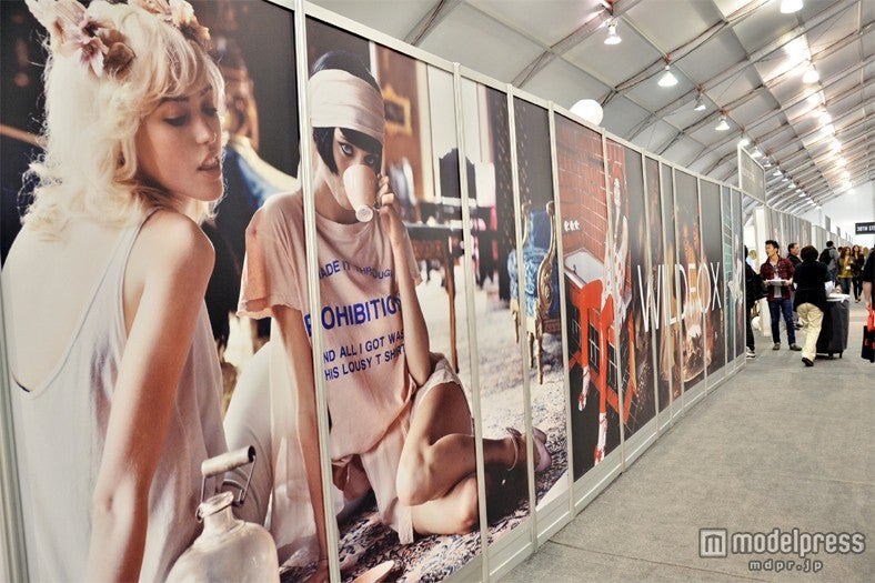 “Love＆Peace”をコンセプトに独特のハッピーな世界観／「WILDFOX COUTURE」（「MAGIC」2013S／Sにて）