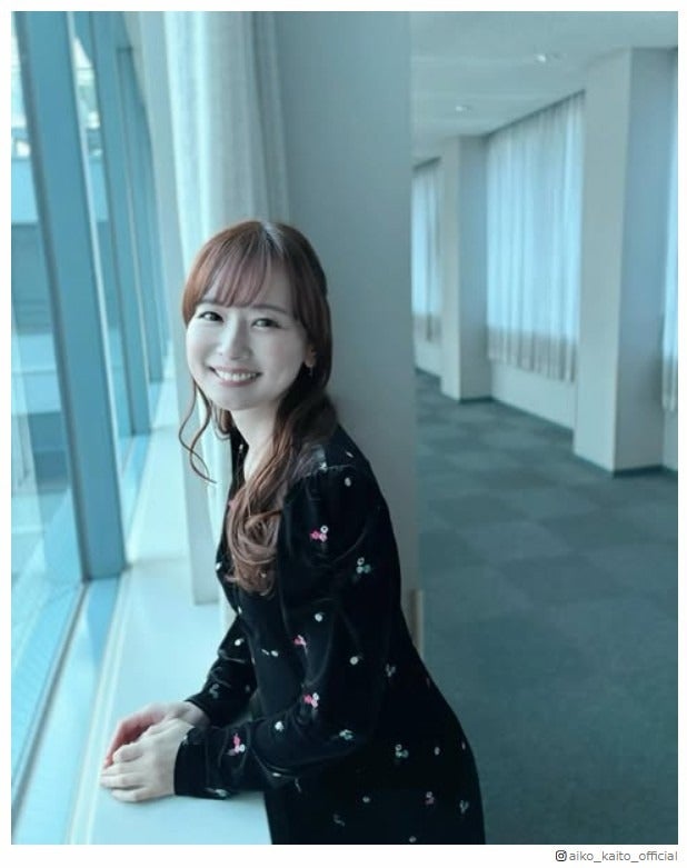 皆藤愛子、部屋着姿のオフショットに反響「すっぴん？」「レア」