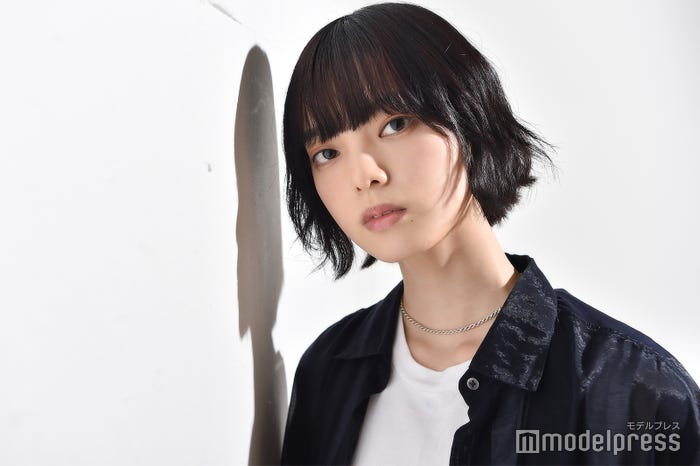 平手友梨奈(C)モデルプレス