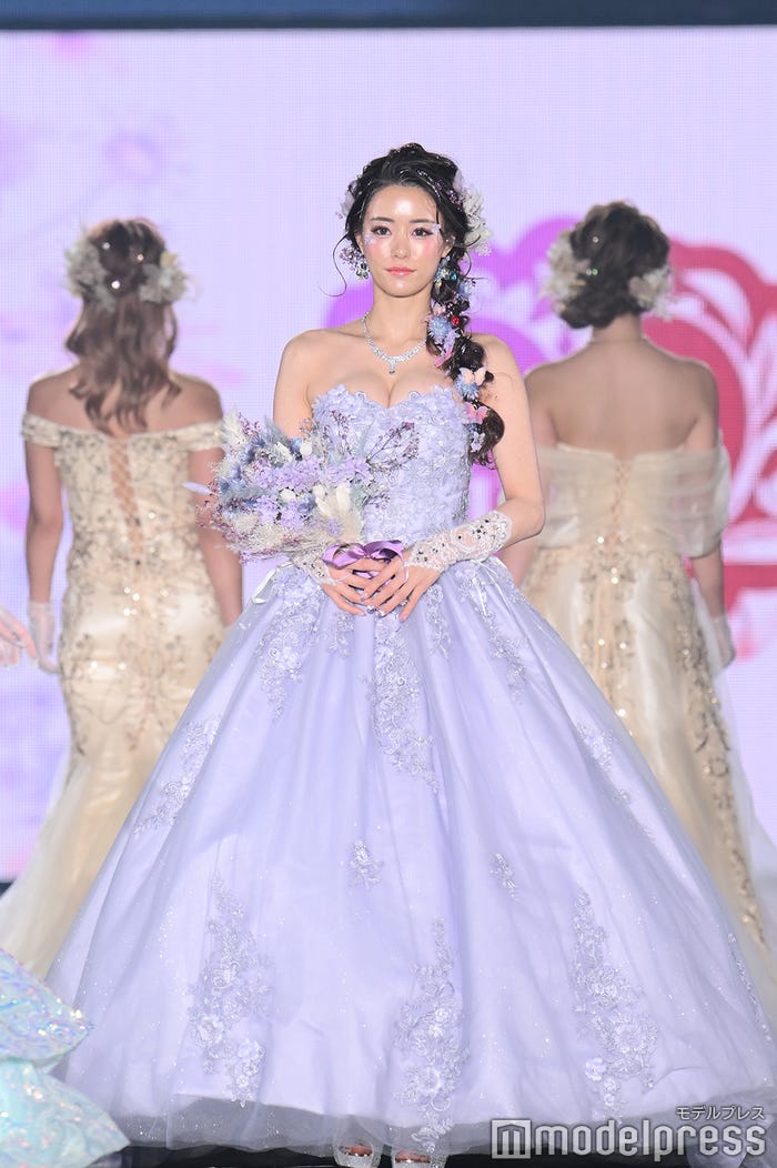 ルナ(C)モデルプレス