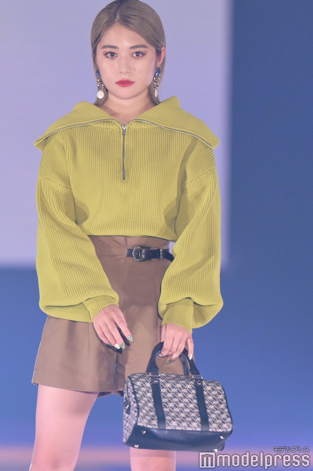 （C）モデルプレス