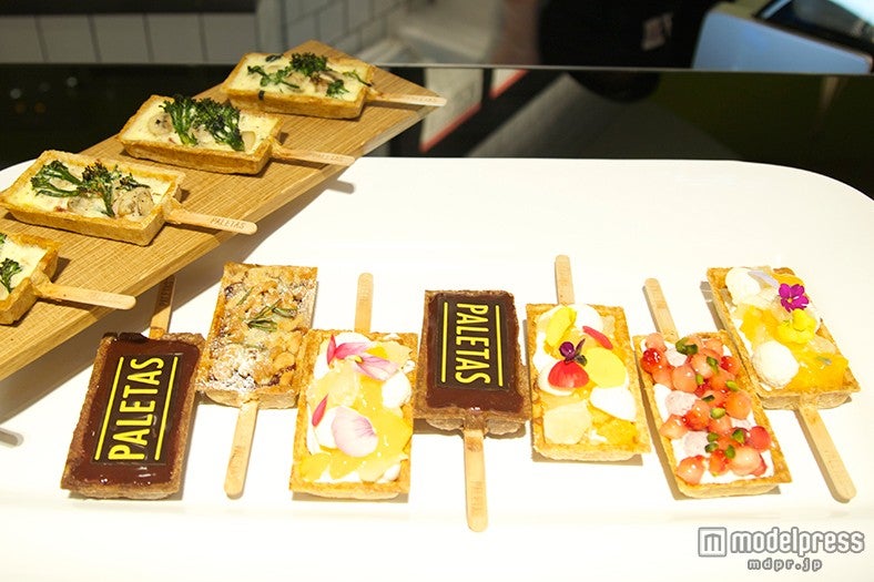 「ベイクドベジタブルバー」￥￥500（税込）～、「フレッシュ／ベイクドフルーツバー」￥550（税込）～