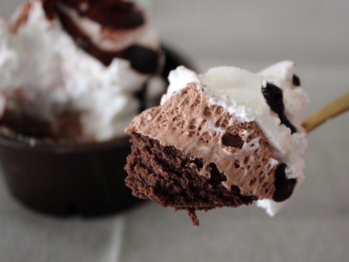 チョコホイップクリームと一緒に食べると、コクのある味わいに