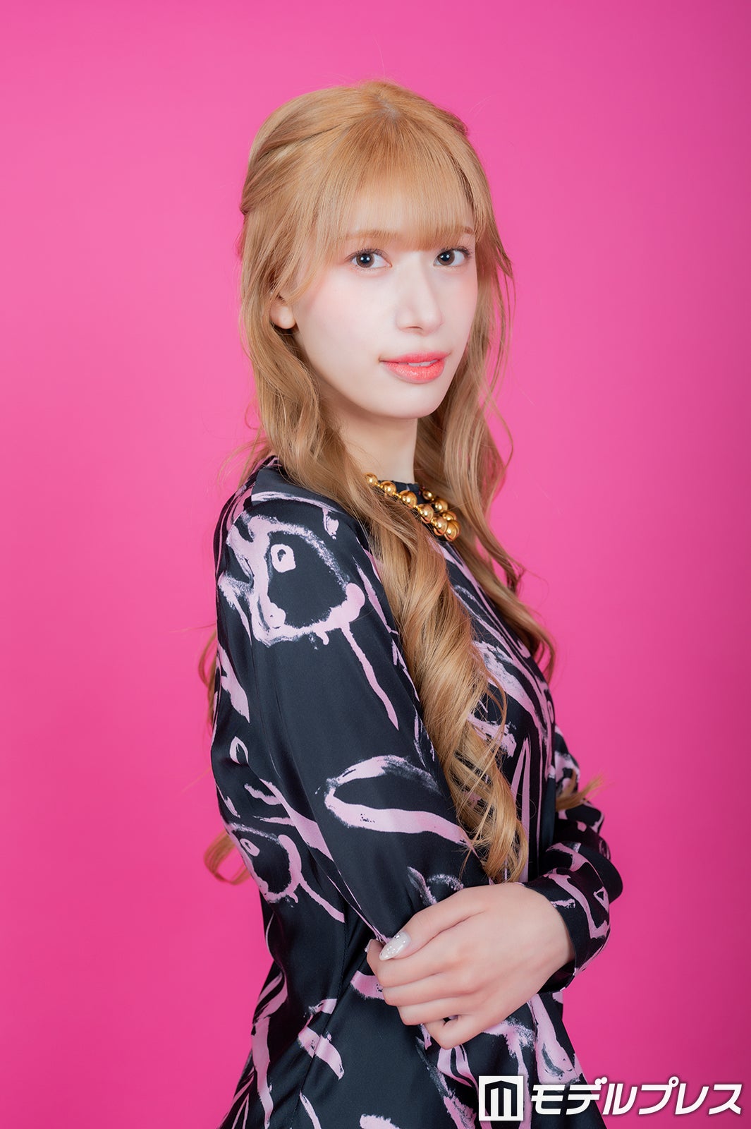 ARISA（C）モデルプレス