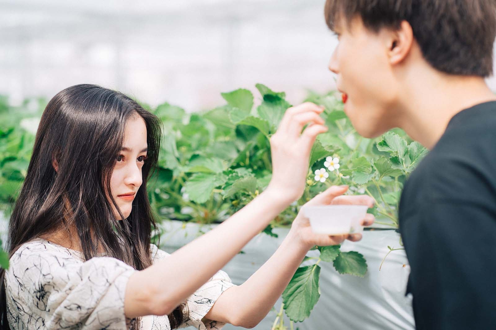 大峰ユリホ、櫻井佑樹「彼とオオカミちゃんには騙されない」第11話（C）AbemaTV, Inc.