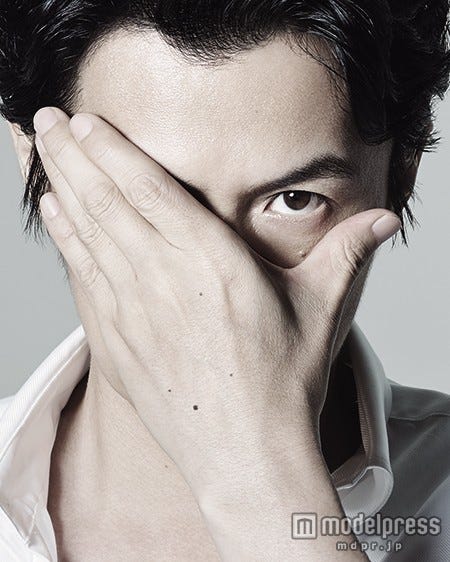 福山雅治 結婚後初主演映画で髪 髭伸ばし新境地 モデルプレス 福山雅治 結婚後初主演映画で髪 髭伸ばし新境地 モデルプレス