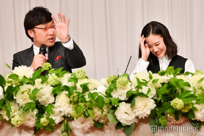 山里亮太&蒼井優(C)モデルプレス