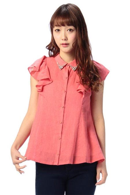 肩フリルブラウス「JugeETTA」10,908円(税込)