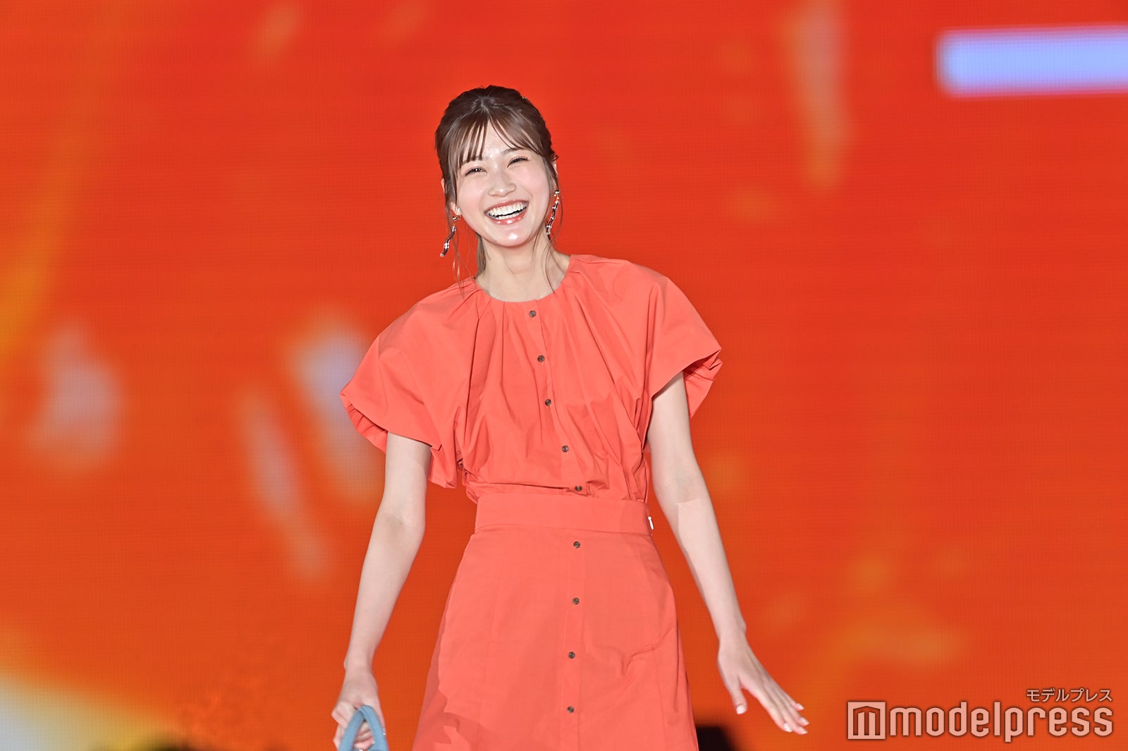 （C）モデルプレス