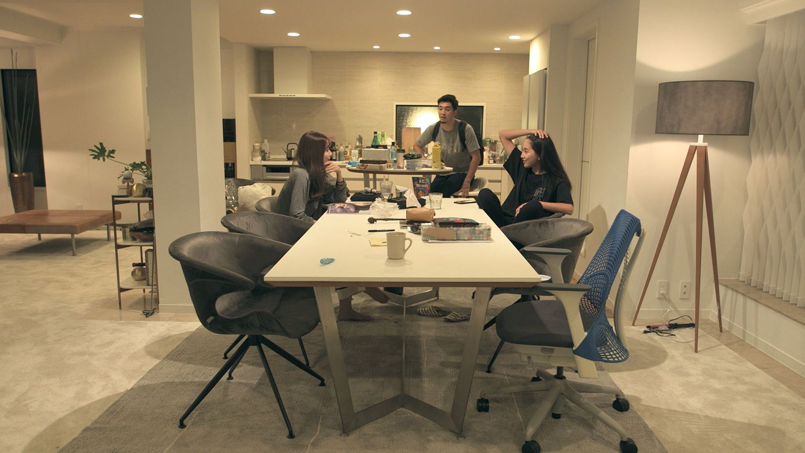 愛華、凌、春花「TERRACE HOUSE TOKYO 2019-2020」24th WEEK（C）フジテレビ／イースト・エンタテインメント