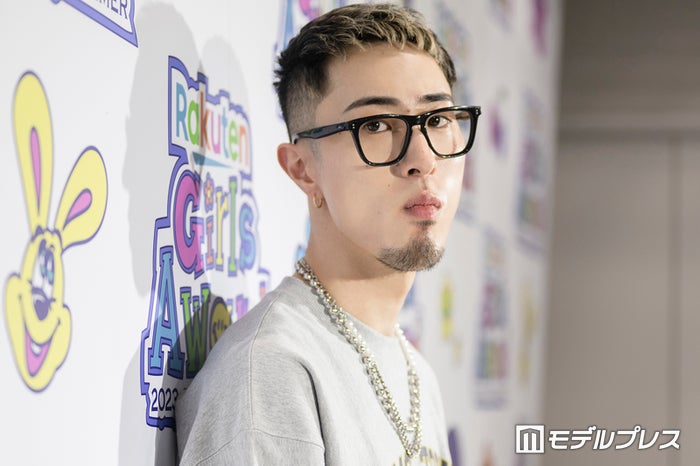 YouTuber・中町JP、逞しい筋肉際立つハワイのジムショット公開「肉体美に目を奪われる」「ストイックに鍛えてて格好いい」の声