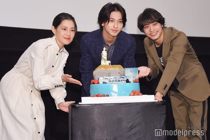 柳明菜監督、横浜流星、松岡広大(C)モデルプレス
