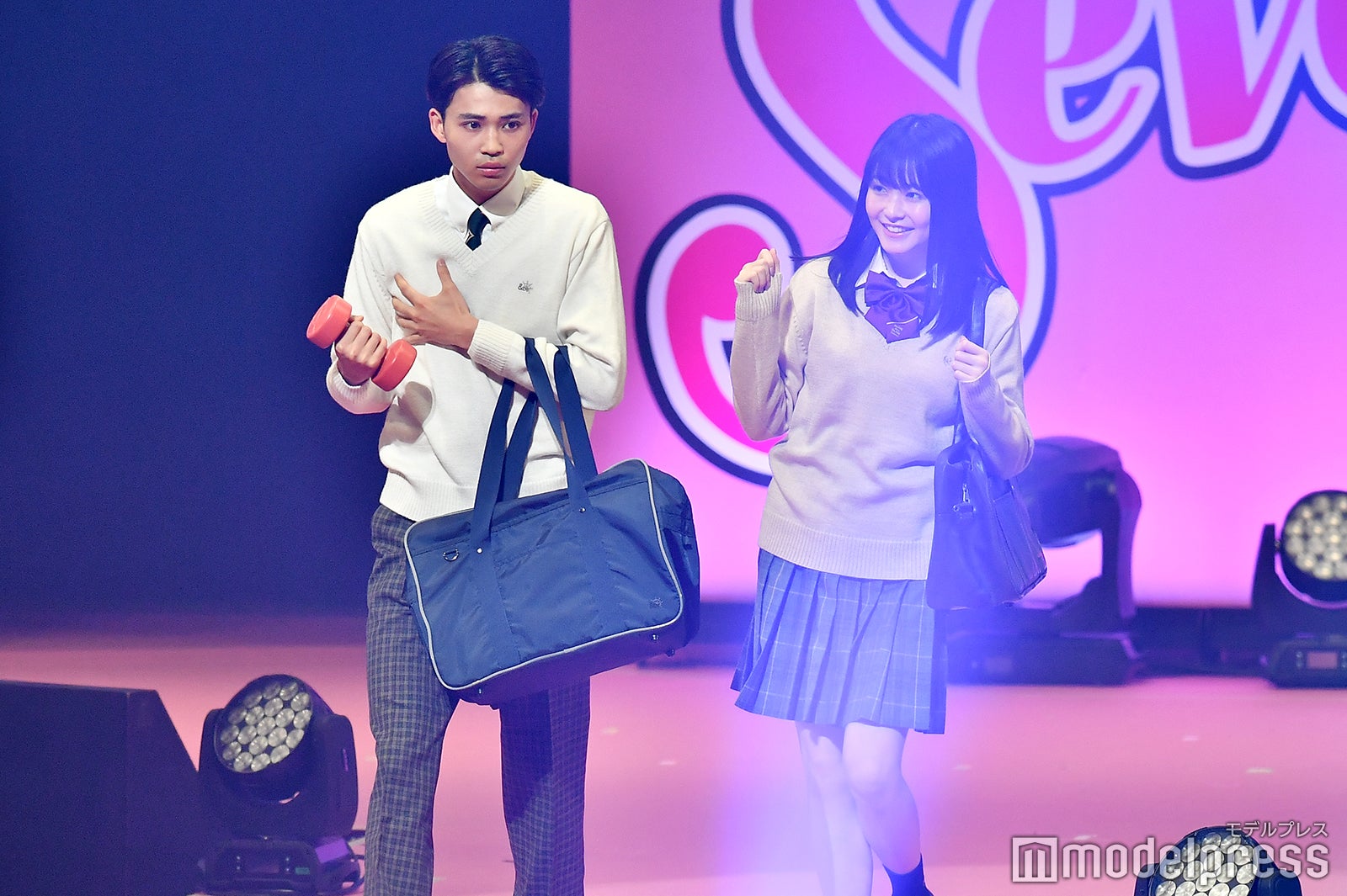 中田圭祐＆久間田琳加（C）モデルプレス