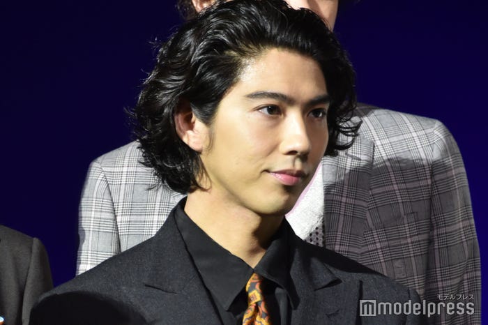 賀来賢人(C)モデルプレス