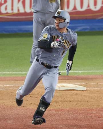 阪神・森下 スタメン復帰即マルチ安打「戻らないといけないんで。全力でやるだけ」
