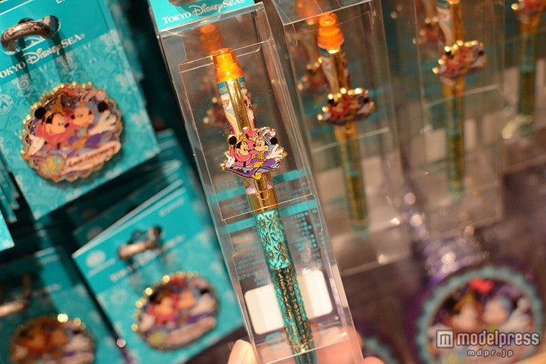 シャープペン＆赤黒ボールペン￥1200