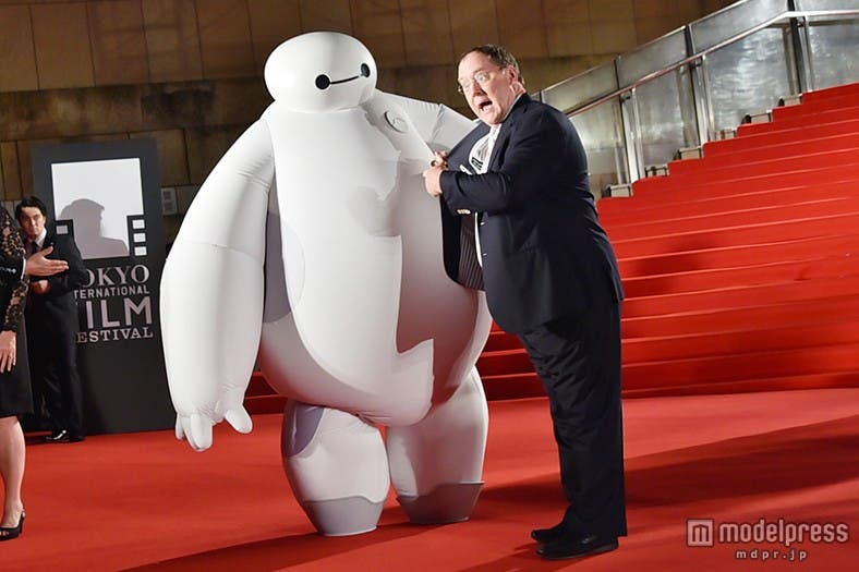 東京でベイマックスが世界初お披露目