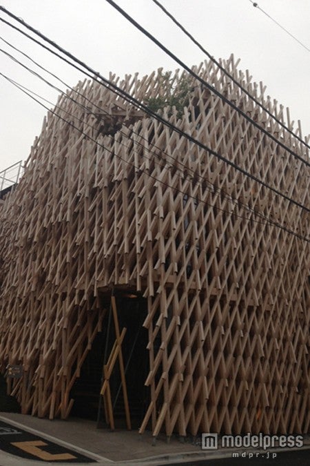 外観が特徴的な「サニーヒルズ」