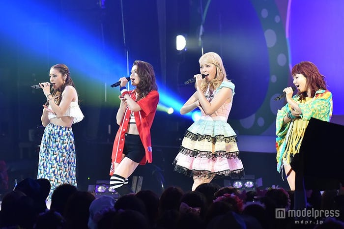 Dream/(左から)Shizuka、Erie、Ami、Aya