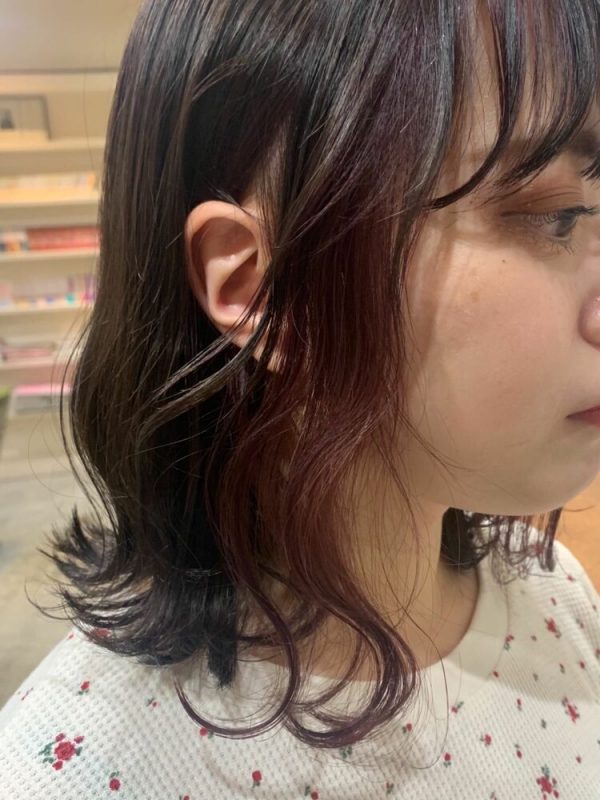 トレンドの イヤリングカラー とは 大人女性におすすめの人気色をご紹介 モデルプレス トレンドの イヤリングカラー とは 大人女性におすすめの人気色をご紹介 モデルプレス