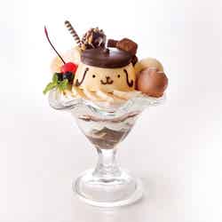 ポムポムプリンのチョコバナナパフェ990円(税抜)(C)1996, 2013,2018 SANRIO CO., LTD. APPROVAL NO.S584328