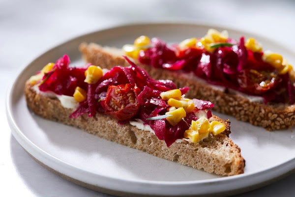 ベジタブル タルティーヌ 700円／画像提供：ブルーボトルコーヒージャパン