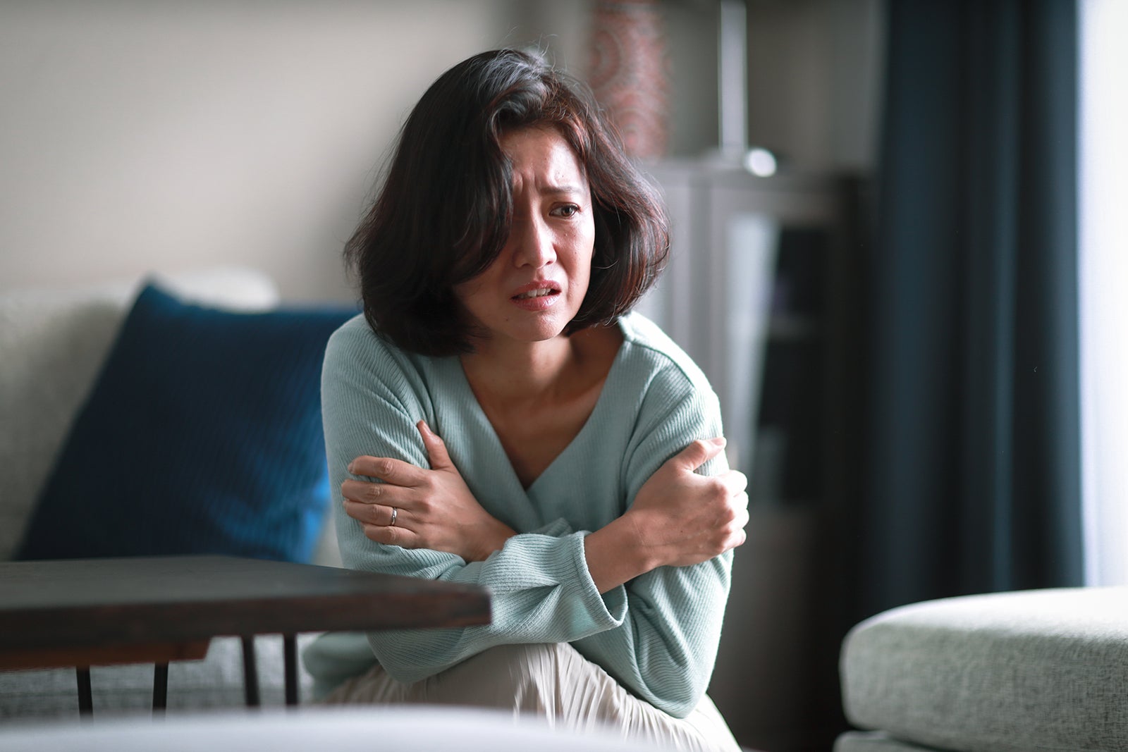 戸田菜穂「泥濘の食卓」第8話より（C）テレビ朝日