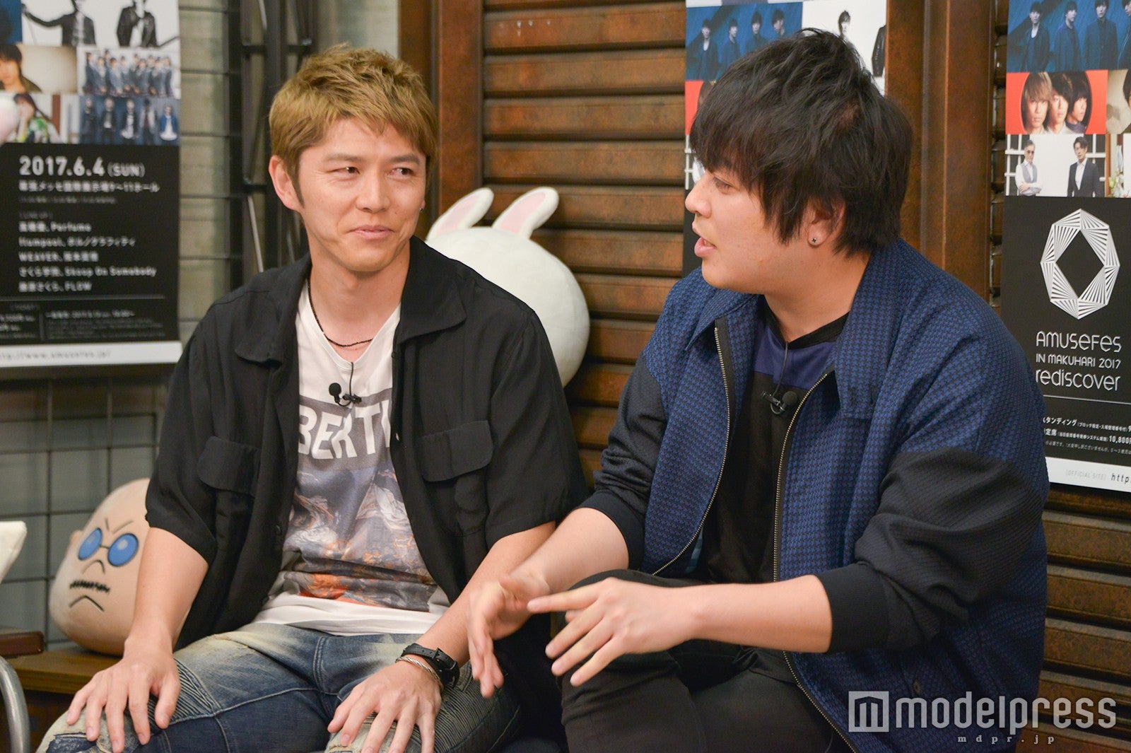 （左から）KEIGO、阪井一生 （C）モデルプレス